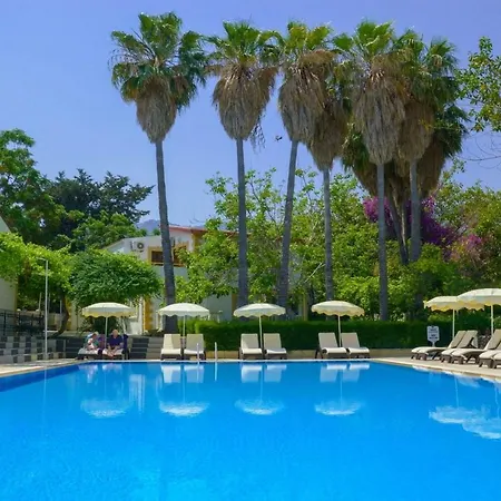 Riverside Holiday Resort By Holidaykeys Hotel *